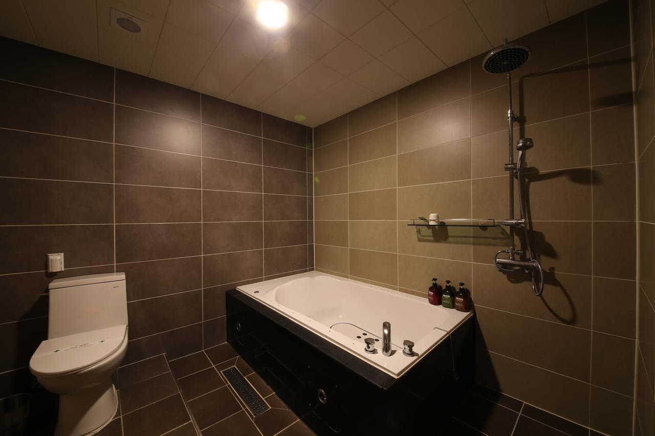 Daegu Piano Motel Luaran gambar
