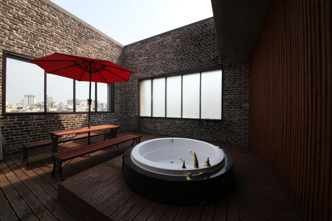 Daegu Piano Motel Luaran gambar